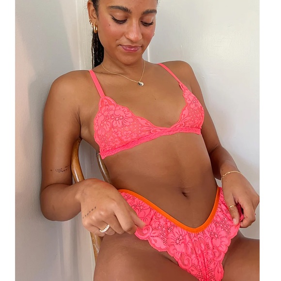 We Are HAH 3 piece set! - Picture 3 of 12